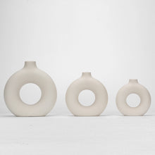 Load image into Gallery viewer, Christina Vase