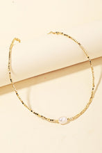 Load image into Gallery viewer, Beaded Pearl Necklace
