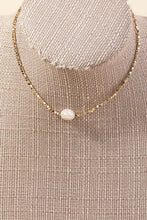 Load image into Gallery viewer, Beaded Pearl Necklace