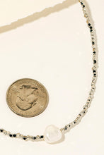 Load image into Gallery viewer, Beaded Pearl Necklace