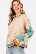 Load image into Gallery viewer, Star Sweatshirt