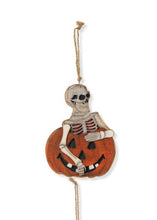 Load image into Gallery viewer, Spooky Halloween Ornament