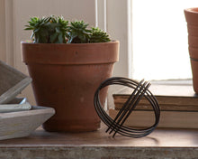 Load image into Gallery viewer, Ellery Sphere