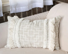 Load image into Gallery viewer, Molly Pillow
