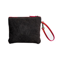 Load image into Gallery viewer, Letterstone Wristlet 8850