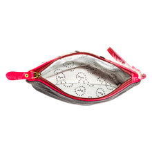 Load image into Gallery viewer, Letterstone Wristlet 8850