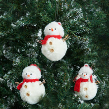 Load image into Gallery viewer, Snowman Friends Ornament