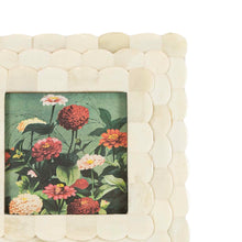 Load image into Gallery viewer, Emery Scallop Frame