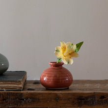 Load image into Gallery viewer, Teagan Bud  Vase Rust