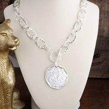 Load image into Gallery viewer, Nomad Glow Necklace