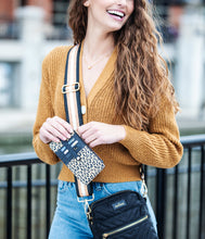 Load image into Gallery viewer, Kedzie Essentials Zipper Wallet