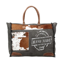 Load image into Gallery viewer, Handmade Weekender 1201