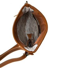 Load image into Gallery viewer, Dakota II Purse 6709
