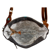 Load image into Gallery viewer, Starfire Purse 7346
