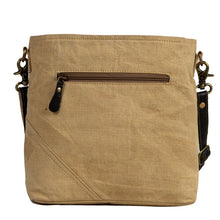 Load image into Gallery viewer, Sundown River Vintage Purse 8018