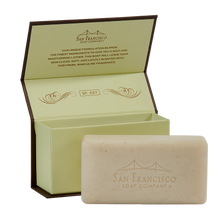 Load image into Gallery viewer, Man Bar Cardamon + Juniper