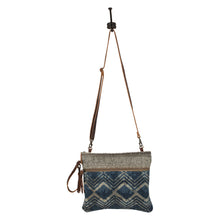 Load image into Gallery viewer, Floto Small Cross Body Bag 1575
