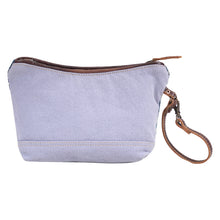 Load image into Gallery viewer, Armada Wristlet 1606
