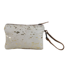 Load image into Gallery viewer, Golden Snow Hairon Wristlet 2826
