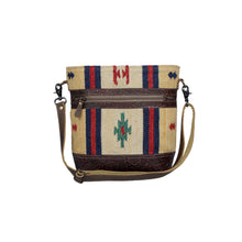 Load image into Gallery viewer, Spring Blooms Purse 3353