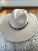 Load image into Gallery viewer, Wesley Hat