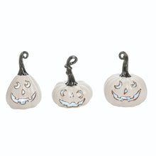 Load image into Gallery viewer, Vintage Light up Jack-O-Lantern
