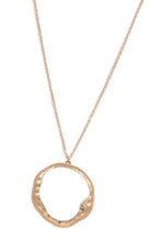 Load image into Gallery viewer, Going In Circles Necklace
