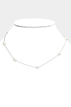 Load image into Gallery viewer, Pearl Necklace
