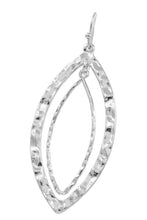 Load image into Gallery viewer, Stealing The Show Earrings
