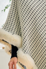 Load image into Gallery viewer, Houndstooth Faux Fur Wrap
