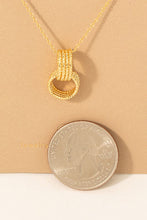 Load image into Gallery viewer, Hooping It Up Necklace
