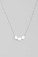 Load image into Gallery viewer, Dainty Pearl Necklace
