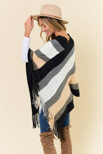 Load image into Gallery viewer, Casual Day Poncho
