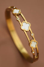 Load image into Gallery viewer, Finding Peace Bracelet
