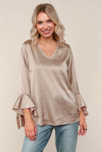 Load image into Gallery viewer, One In A Million Top Taupe
