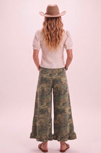 Load image into Gallery viewer, Do You See Me Pants
