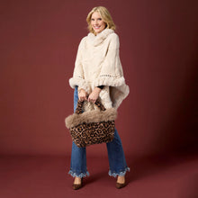 Load image into Gallery viewer, Lumi Leopard Tote Bag
