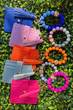 Load image into Gallery viewer, Victoria Wristlet Wallet
