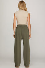 Load image into Gallery viewer, Lounge Day Outfit
