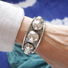 Load image into Gallery viewer, Silver Dusk Bracelet
