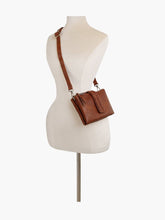 Load image into Gallery viewer, Cherish Purse Brown
