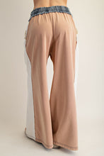 Load image into Gallery viewer, It&#39;s My Kind Of Day Lounge Outfit
