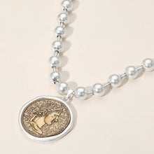 Load image into Gallery viewer, Ceasar Necklace
