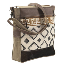 Load image into Gallery viewer, Come and Get It Purse

