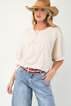 Load image into Gallery viewer, Short Sleeve Flower Patch Sweatshirt
