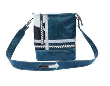 Load image into Gallery viewer, Jippo Leather Purse
