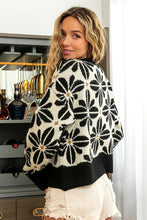 Load image into Gallery viewer, I&#39;m The Winner Sweater Black
