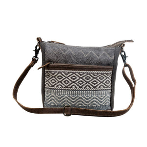 Chevron Patterned Purse 3069