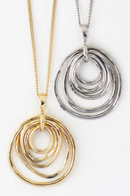 Load image into Gallery viewer, Moving In Circles Necklace
