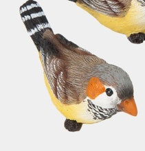 Load image into Gallery viewer, 3.2&quot; Yellow Bird Figurine
